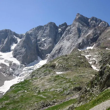 Apartment T2 Bis - 4/6 Pers - Proche Telecabine - Fr-1-234-300 *